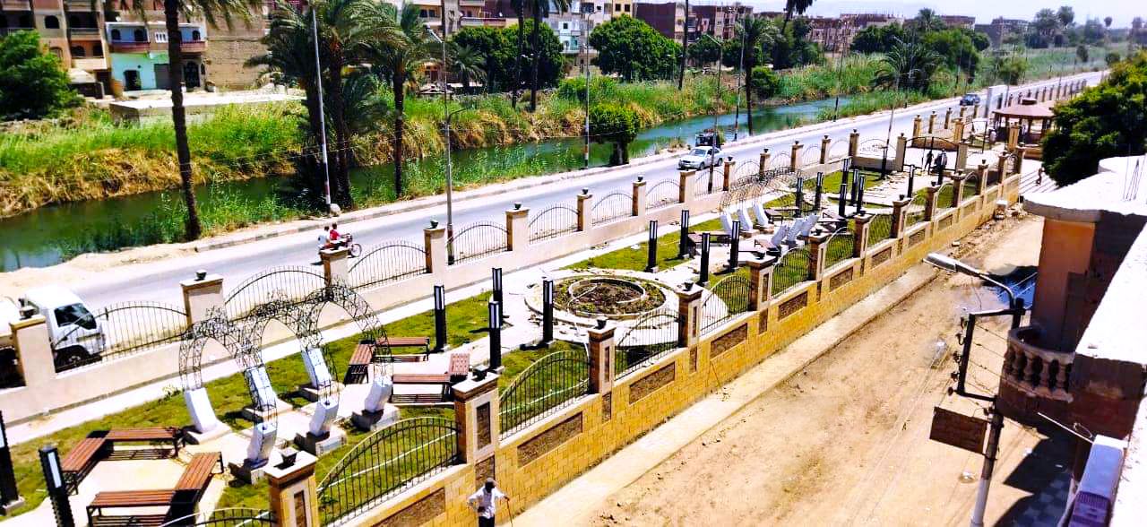 حديقة عامة بسوهاج (1) حديقة عامة بسوهاج (1)