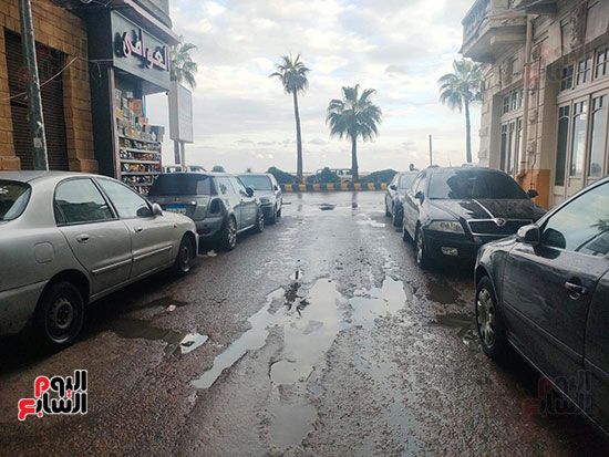 سقوط-أمطار-في-أول-أيام-السنة-بالإسكندرية-(2)