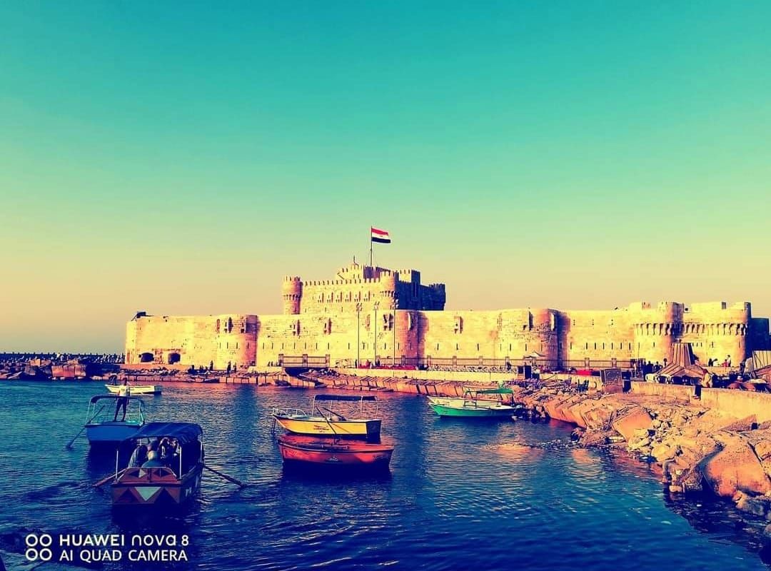 إحدى الصور (2) إحدى الصور (2)
