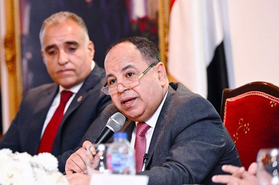 جانب من الندوة (6)