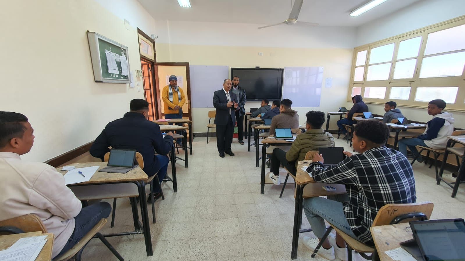 إنطلاق إمتحانات الصف الأول الثانوي بنصف العام إنطلاق إمتحانات الصف الأول الثانوي بنصف العام