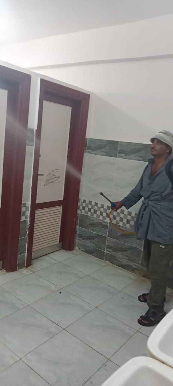 تطهير دورات المياه تطهير دورات المياه
