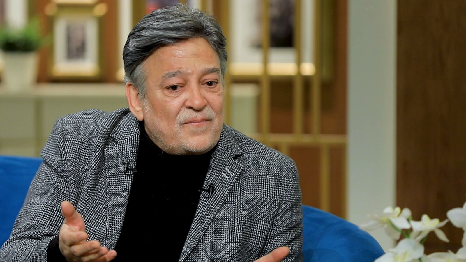 الفنان عماد رشاد (1) الفنان عماد رشاد (1)