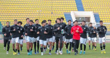منتخب الشباب يختتم تدريباته استعدادا لودية جنوب السودان بحضور بركات و الكومي