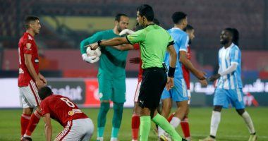 الأهلى يتعادل مع الداخلية 1 / 1 فى الدوري الممتاز.. صور