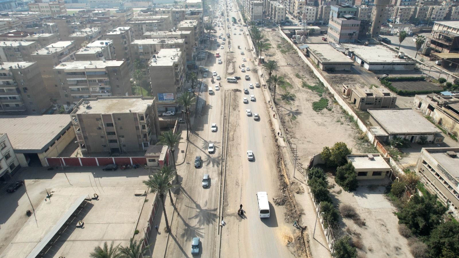 شارع عبدالهادي راضي بوسط مدينة كفر الشيخ