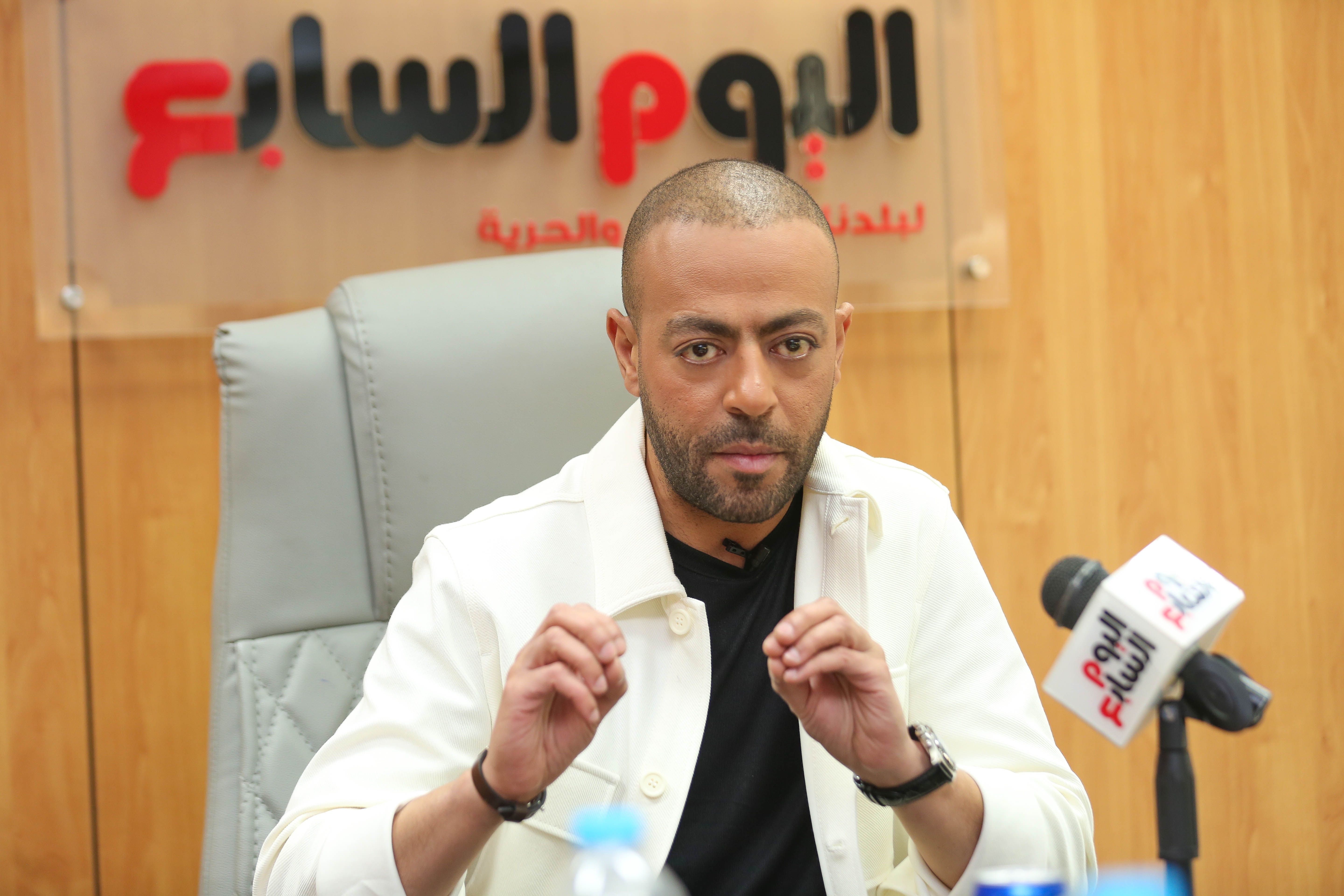 الفنان تامر عاشور الفنان تامر عاشور