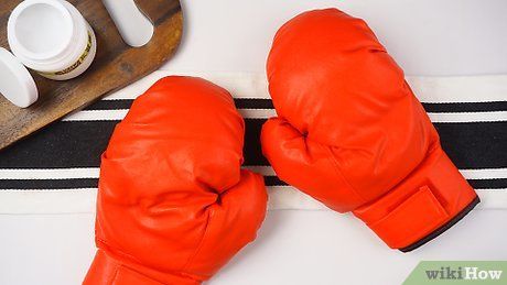 صورة عنوانها Clean Boxing Gloves Step 1