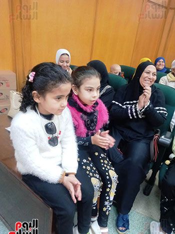 152842-جانب-من-التكريم-(11) 152842-جانب-من-التكريم-(11)