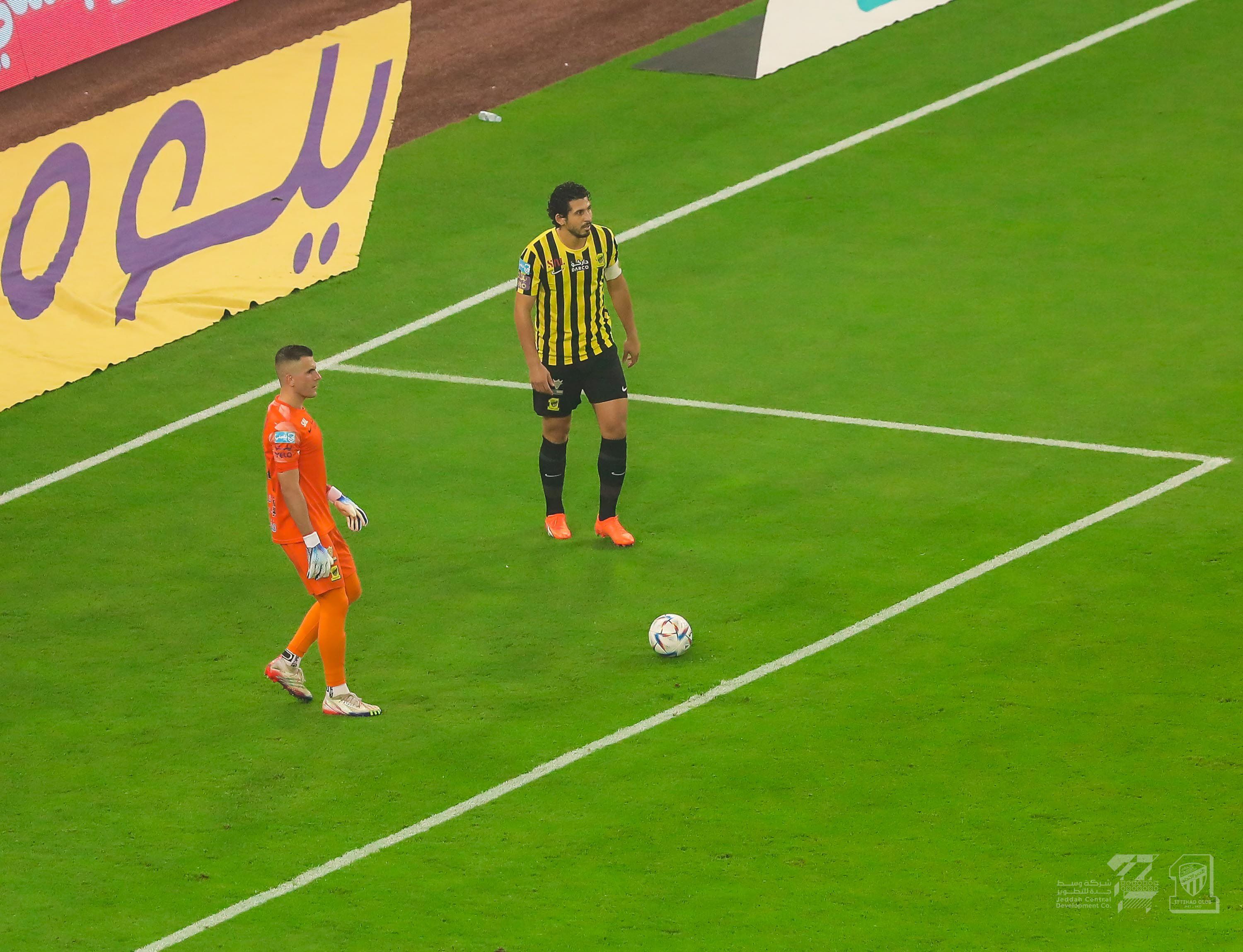 الاتحاد ضد الهلال (8) الاتحاد ضد الهلال (8)