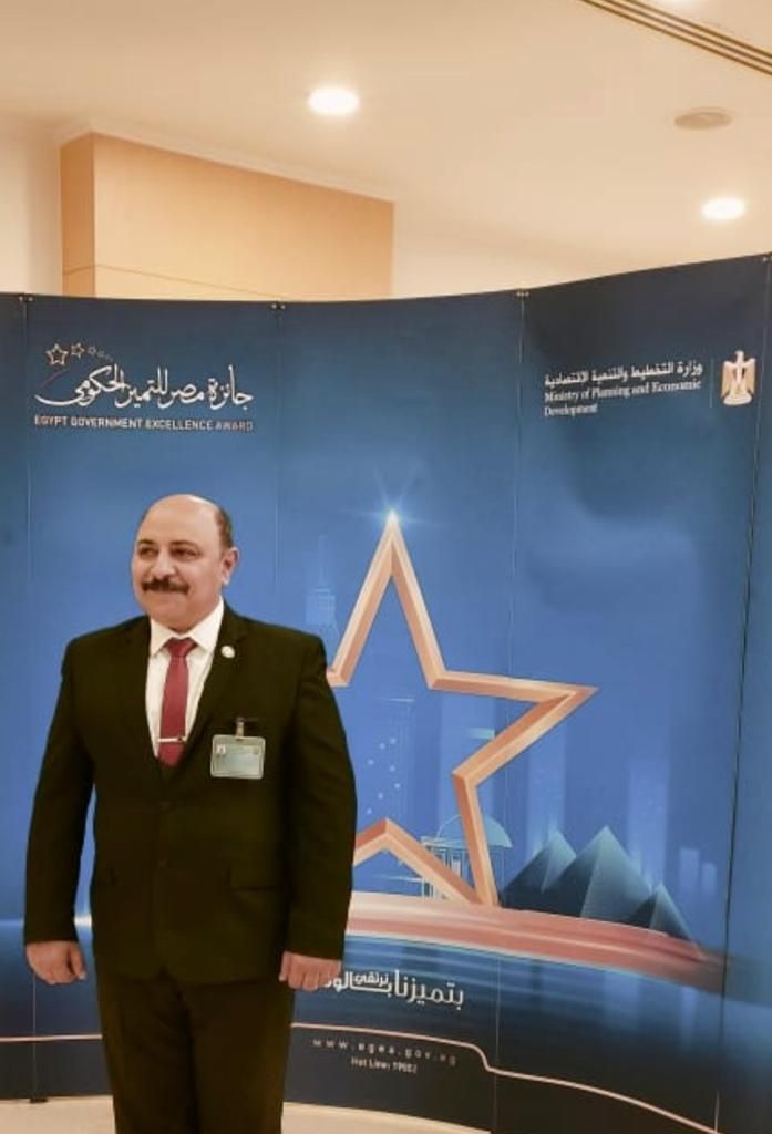 اللواء هنرى إبراهيم معاون محافظ الإسماعيلية للشبكة الوطنية (2) اللواء هنرى إبراهيم معاون محافظ الإسماعيلية للشبكة الوطنية (2)