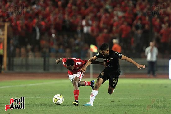 الاهلى والواداد (1) الاهلى والواداد (1)