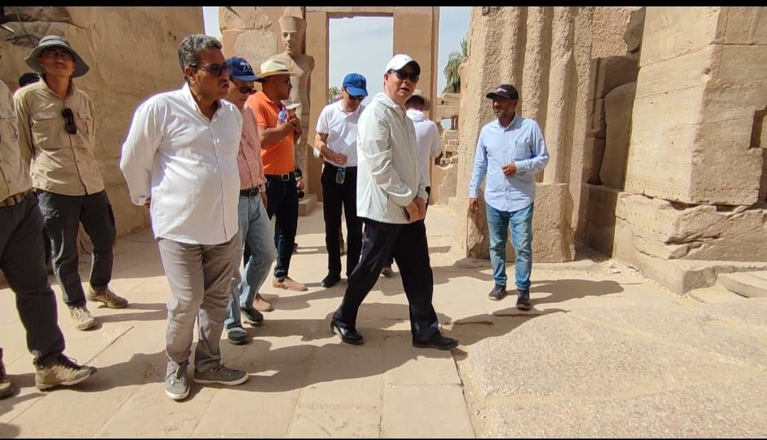 نائب وزير السياحة الصيني يزور معابد الكرنك_1 نائب وزير السياحة الصيني يزور معابد الكرنك_1