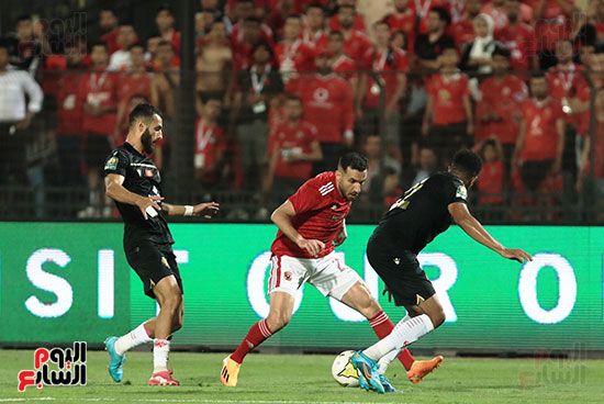 الاهلى والواداد (5) الاهلى والواداد (5)