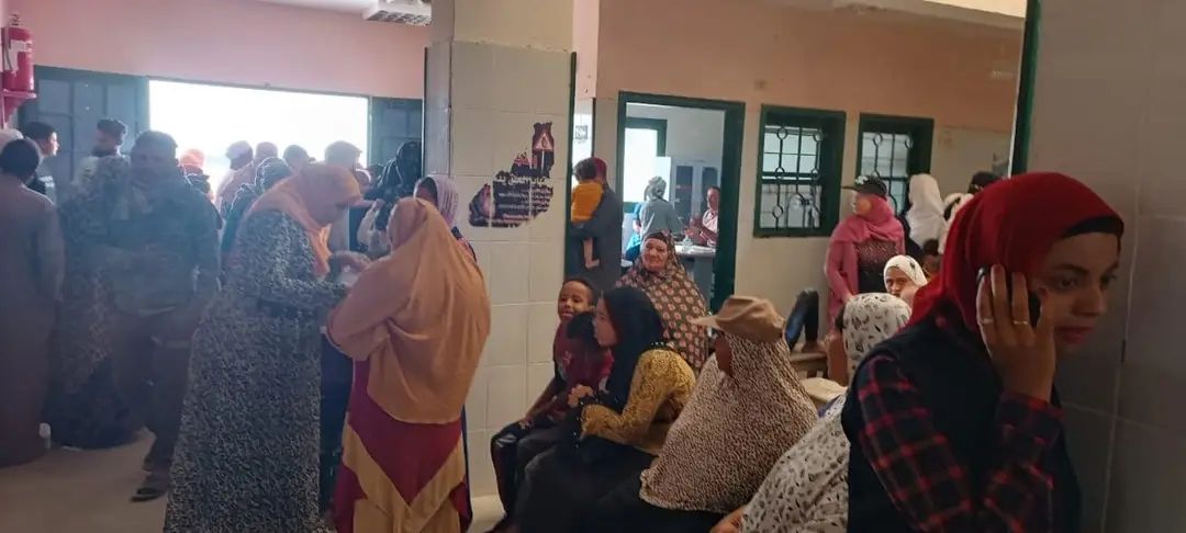 قوافل اللجنة الطبية العليا لمجلس الوزراء بالوادى الجديد (3) قوافل اللجنة الطبية العليا لمجلس الوزراء بالوادى الجديد (3)