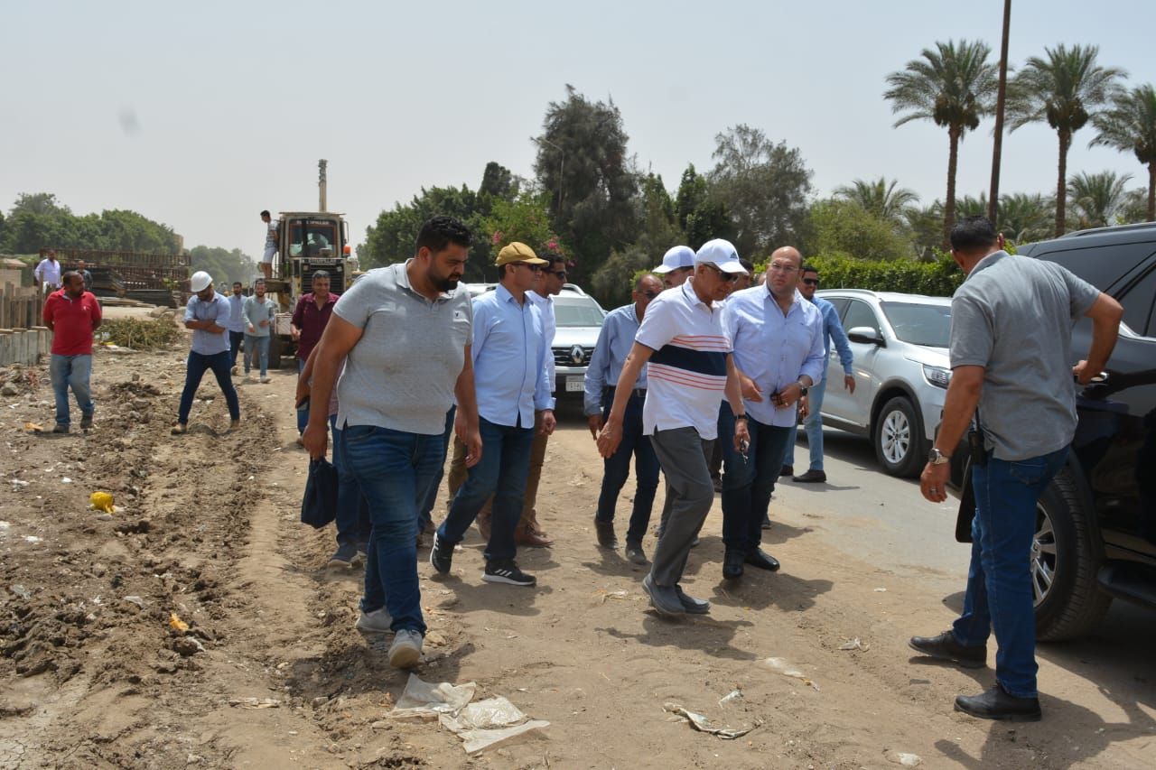 محافظ الجيزة يتفقد نسب التنفيذ بمشروع تغطية ترعة المنصورية محافظ الجيزة يتفقد نسب التنفيذ بمشروع تغطية ترعة المنصورية