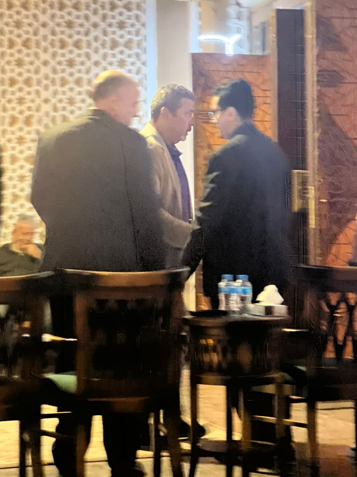 محمد رياض وعادل عوض وياسر صادق يقدمان واجب العزاء في الكاتب الكبير أبو العلا السلاموني (4) محمد رياض وعادل عوض وياسر صادق يقدمان واجب العزاء في الكاتب الكبير أبو العلا السلاموني (4)