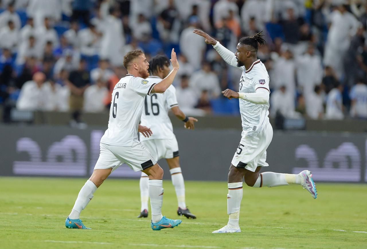 الهلال ضد الشباب (23) الهلال ضد الشباب (23)