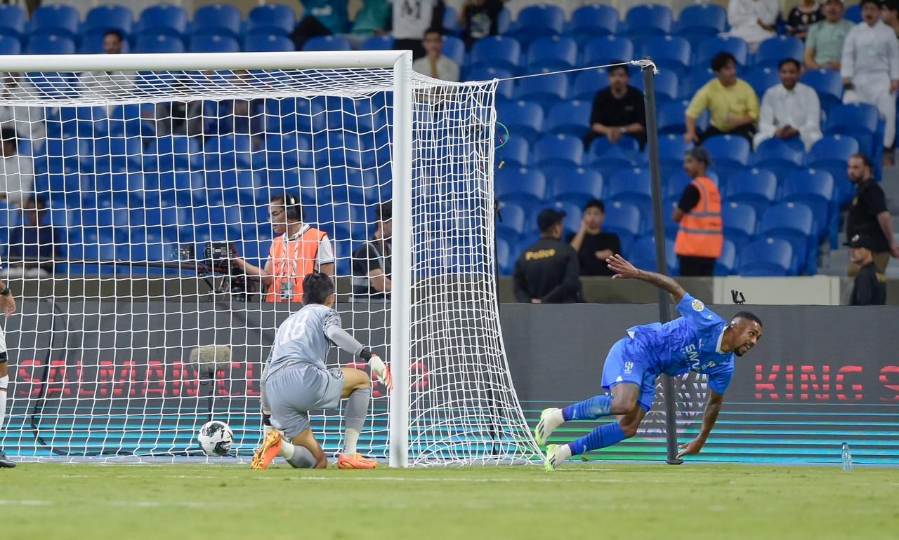 الهلال ضد الشباب (24) الهلال ضد الشباب (24)
