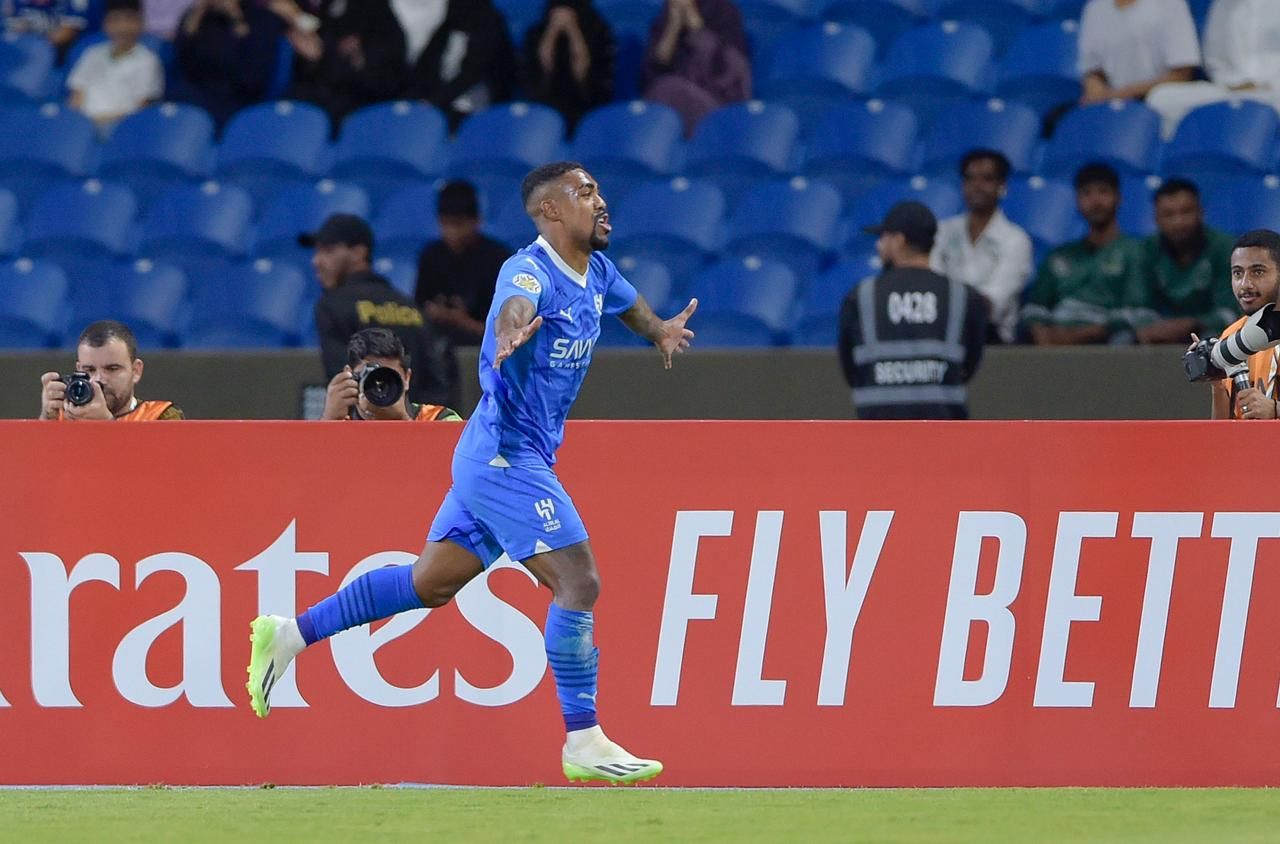 الهلال ضد الشباب (19) الهلال ضد الشباب (19)