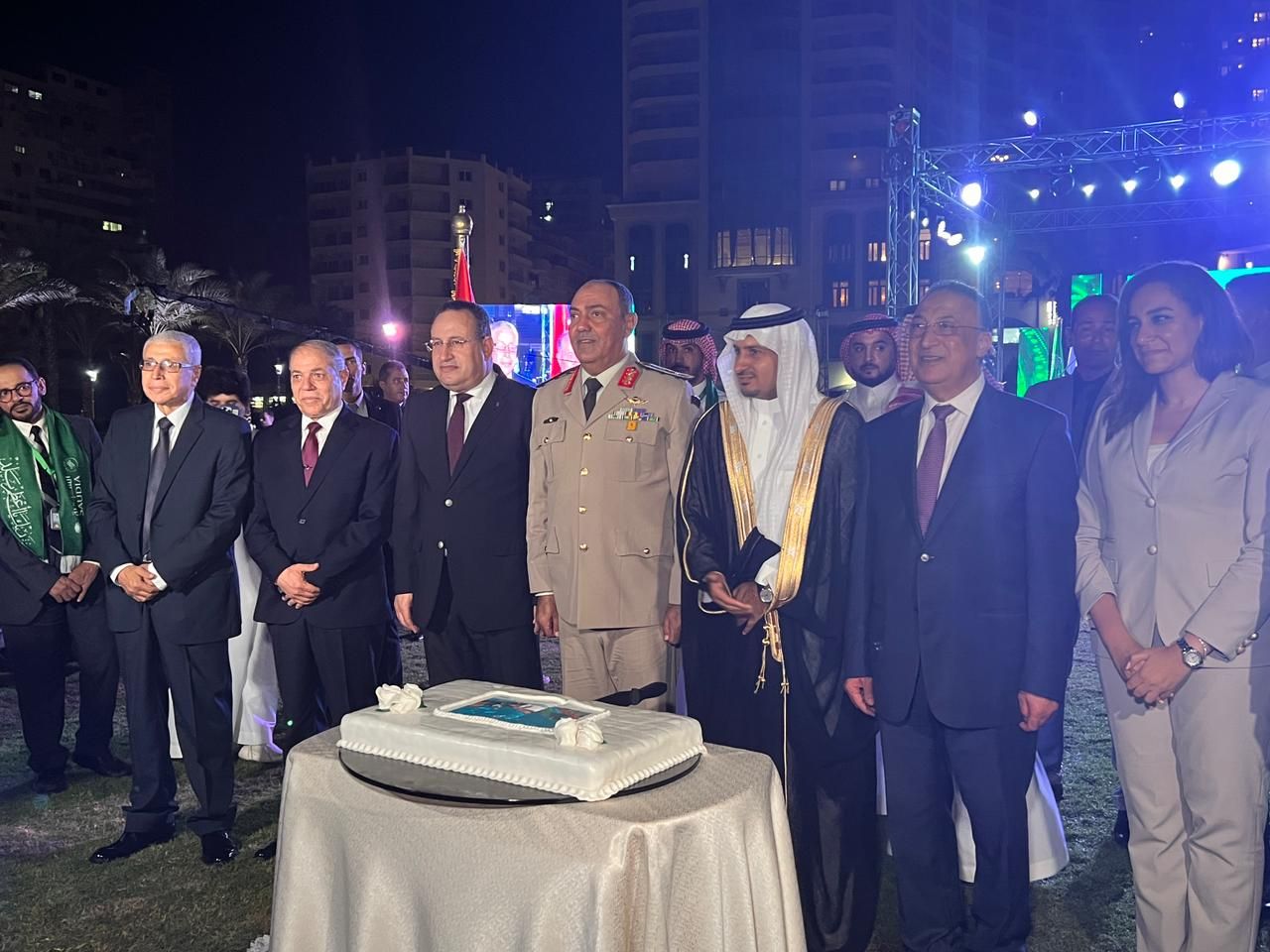 جانب من الاحتفال (8) جانب من الاحتفال (8)