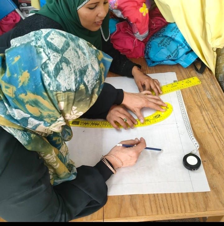 الدورة التدريبية المجانية لفتيات البر الغربى (3) الدورة التدريبية المجانية لفتيات البر الغربى (3)
