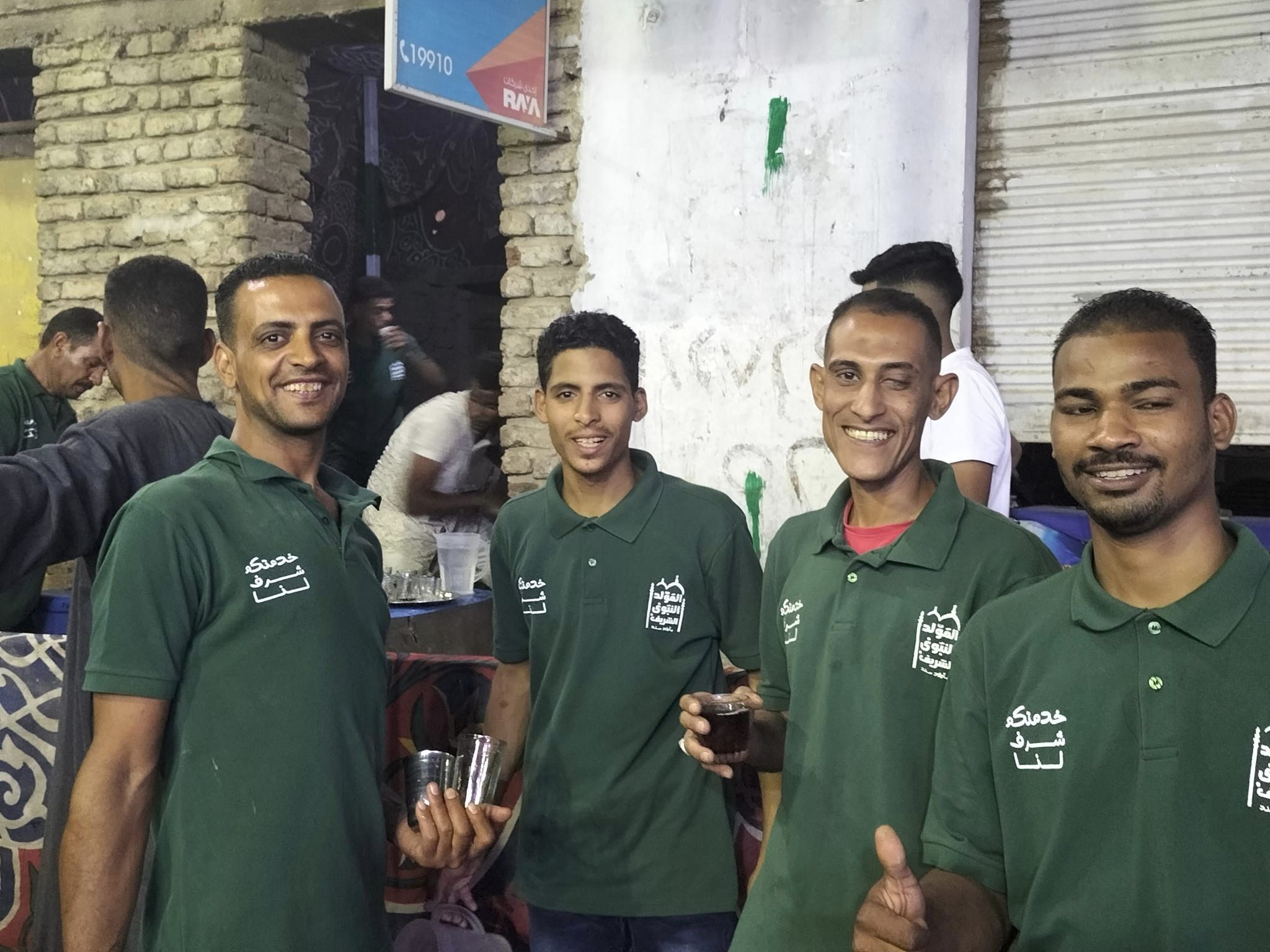 شباب القرية خلال تنظيم ليالي المولد النبوى شباب القرية خلال تنظيم ليالي المولد النبوى