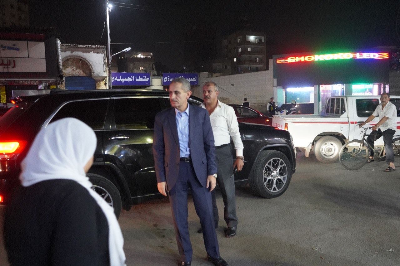 حملة ليلية لرفع الإشغالات (2) حملة ليلية لرفع الإشغالات (2)