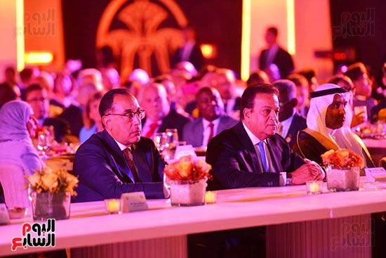 تحتفل بتتويج مصر أول دولة فى العالم تقضى على فيروس سى (7) تحتفل بتتويج مصر أول دولة فى العالم تقضى على فيروس سى (7)