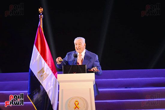 تحتفل بتتويج مصر أول دولة فى العالم تقضى على فيروس سى (15) تحتفل بتتويج مصر أول دولة فى العالم تقضى على فيروس سى (15)