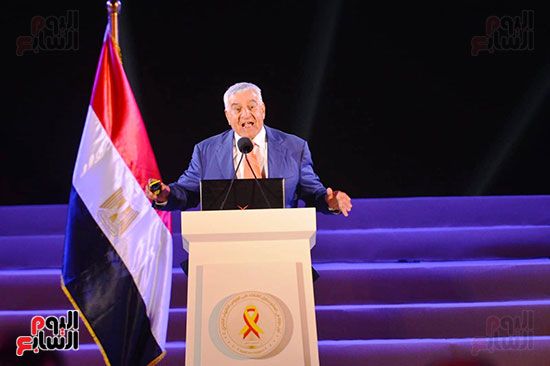 تحتفل بتتويج مصر أول دولة فى العالم تقضى على فيروس سى (14) تحتفل بتتويج مصر أول دولة فى العالم تقضى على فيروس سى (14)