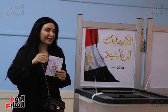عبير صبيرى (9) عبير صبيرى (9)