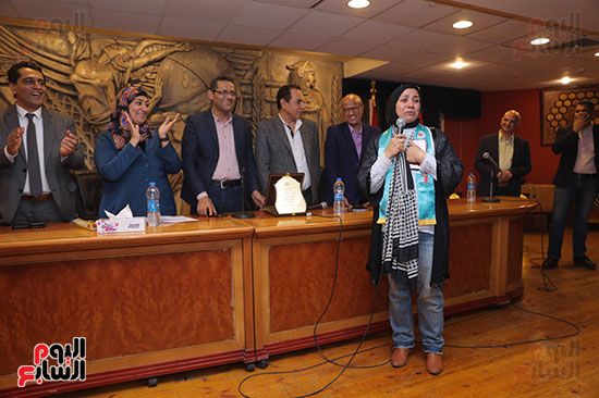 احتفالية عيد الام بنقابة الصحفيين (17) احتفالية عيد الام بنقابة الصحفيين (17)