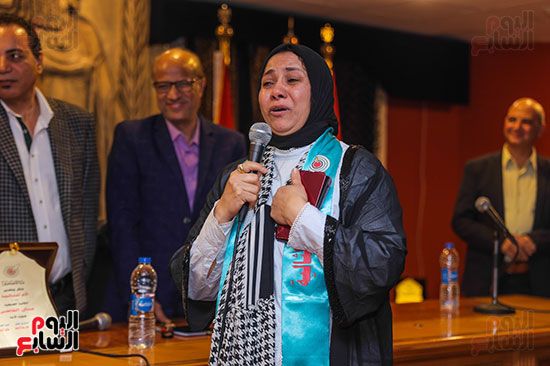 احتفالية عيد الام بنقابة الصحفيين (15) احتفالية عيد الام بنقابة الصحفيين (15)