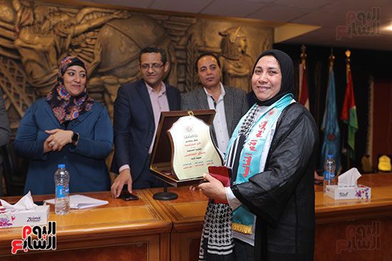 احتفالية عيد الام بنقابة الصحفيين (20) احتفالية عيد الام بنقابة الصحفيين (20)