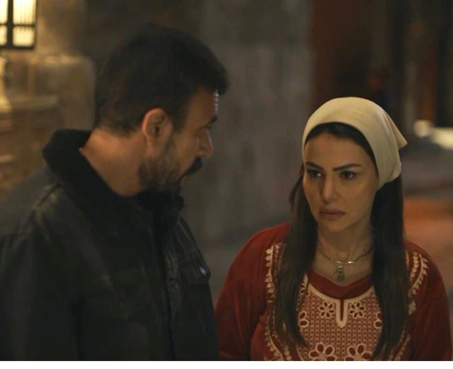دينا فؤاد (1) دينا فؤاد (1)