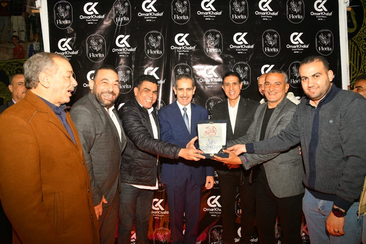 محافظ الغربية يكرم حفظة القرآن (2) محافظ الغربية يكرم حفظة القرآن (2)