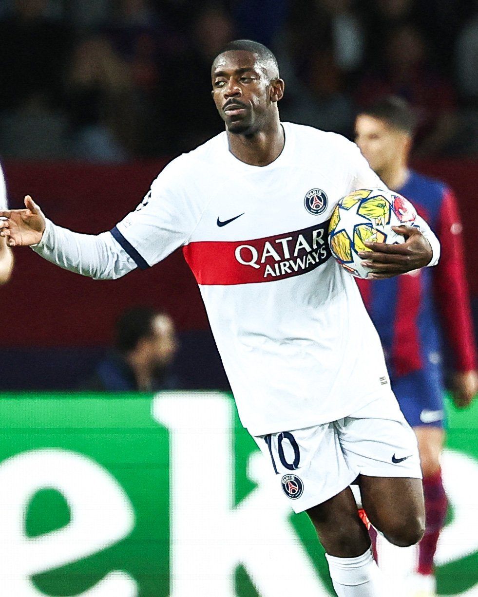 برشلونة ضد باريس سان جيرمان (24) برشلونة ضد باريس سان جيرمان (24)