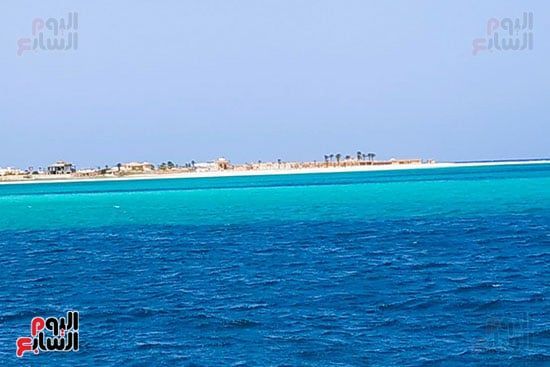 شاطئ الغرام واطلالته من ناحية كورنيش المدينة شاطئ الغرام واطلالته من ناحية كورنيش المدينة