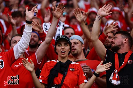 جماهير-استراليا--(1) جماهير-استراليا--(1)