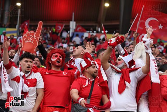 جماهير-تركيا--(3) جماهير-تركيا--(3)