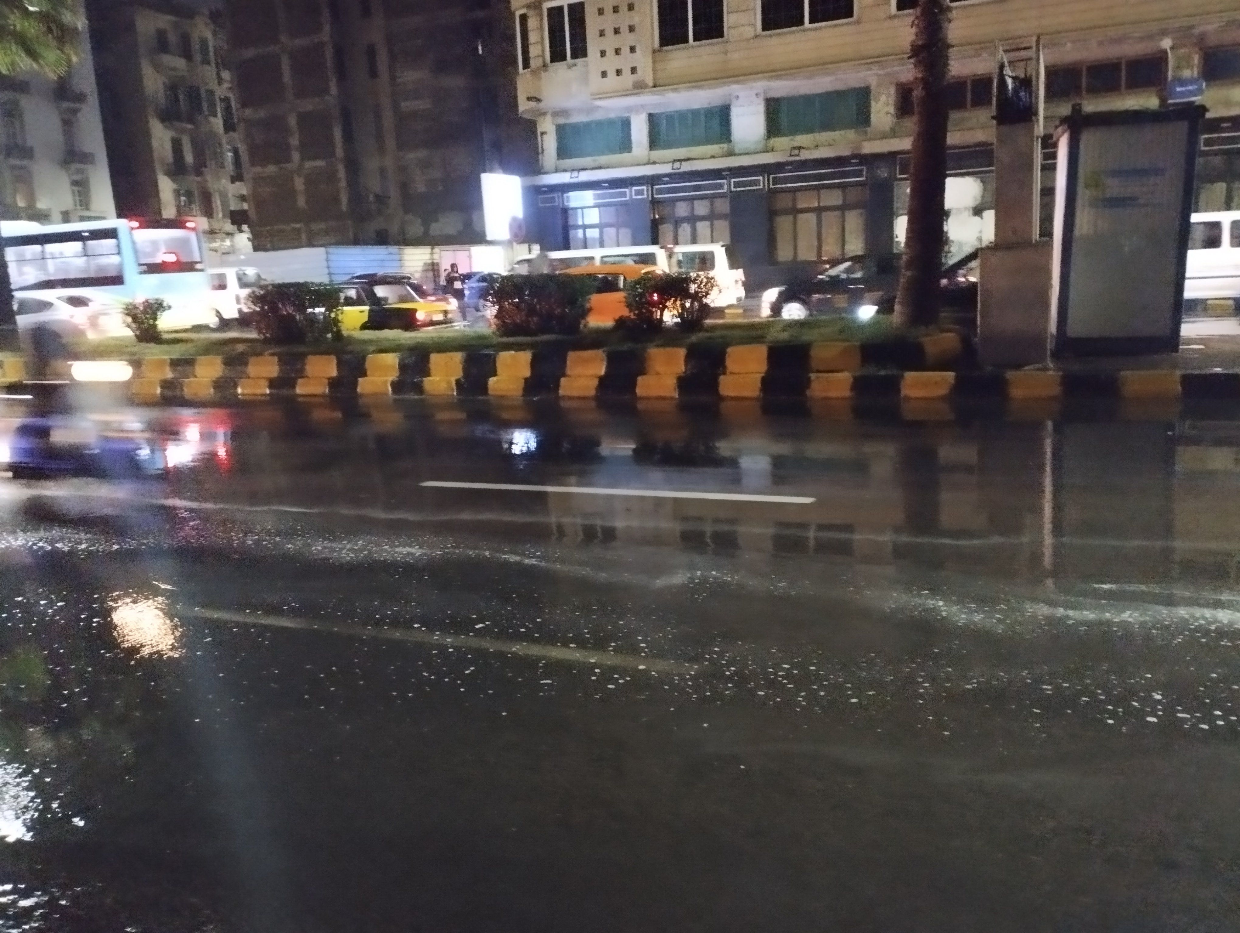أمطار غزيرة على الإسكندرية أمطار غزيرة على الإسكندرية