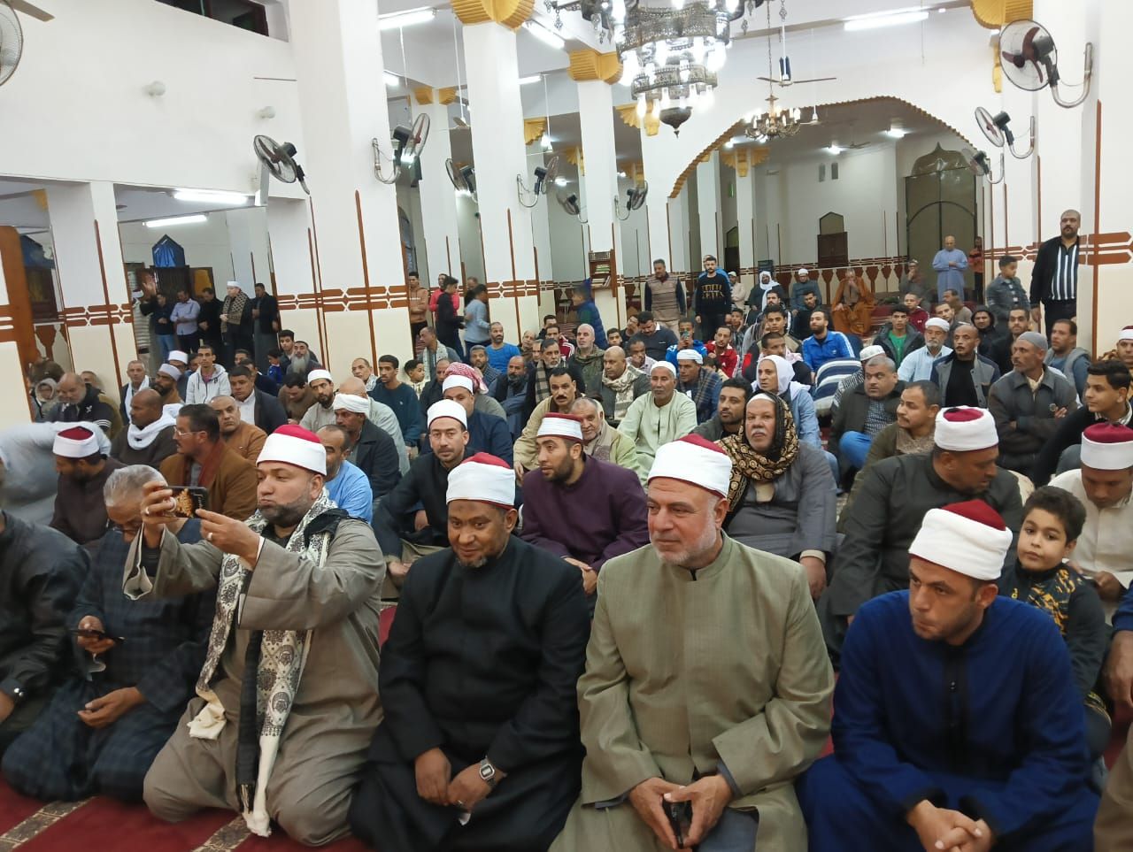 أئمة أوقاف القنطرة فى الأمسية أئمة أوقاف القنطرة فى الأمسية