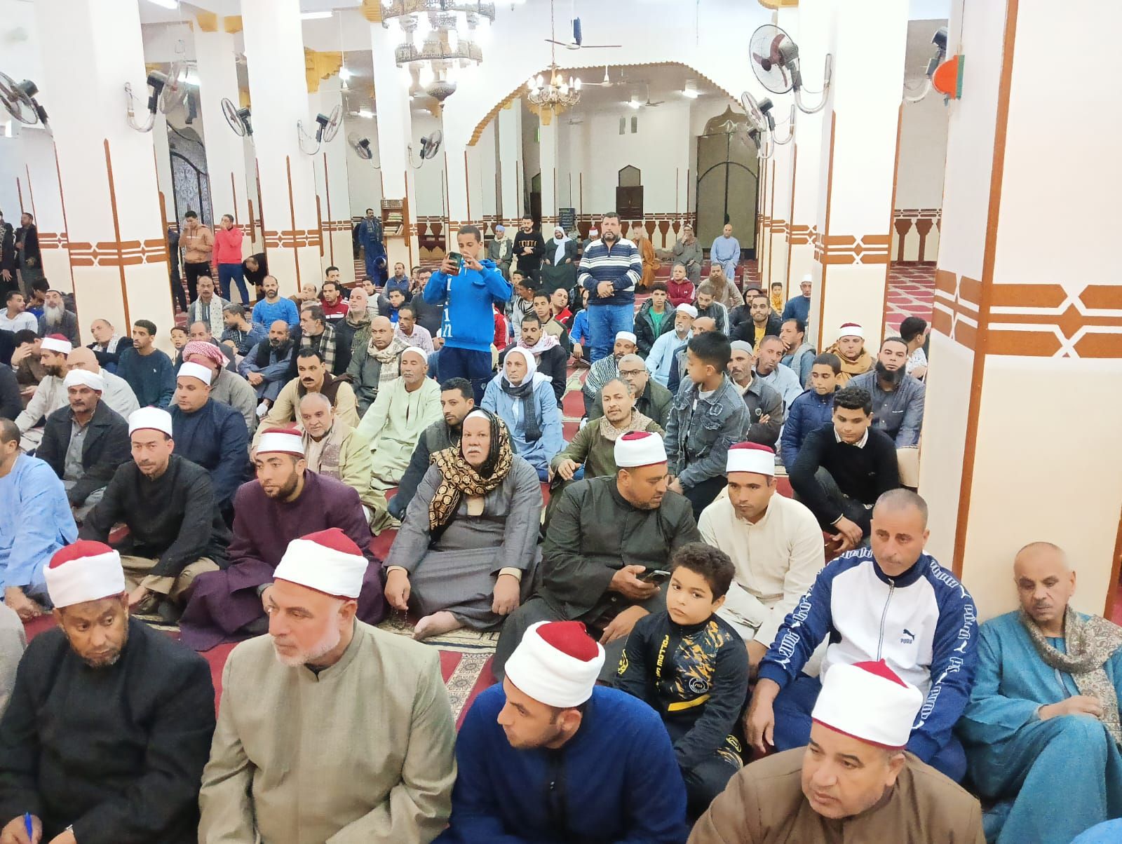 اهالى القنطرة غرب فى الأمسية اهالى القنطرة غرب فى الأمسية