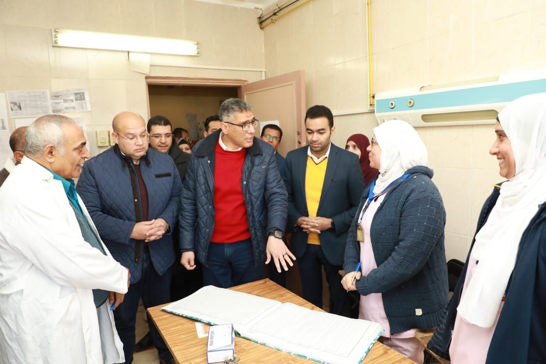محافظ الجيزة يتابع انتظام العمل بمستشفى أبو النمرس المركزي محافظ الجيزة يتابع انتظام العمل بمستشفى أبو النمرس المركزي