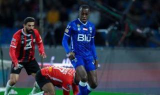 الهلال ضد الرائد.. الزعيم يتقدم بهدف اليامى فى الشوط الأول "فيديو"
