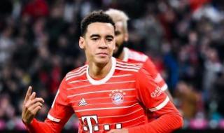 جمال موسيالا يخطف الأضواء من كل نجوم بايرن ميونخ 2022/2023