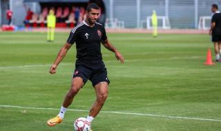 مفاجأة جديدة في مفاوضات الزمالك مع رامي ربيعةالجمعة 24/فبراير/2023 - 10:35 م
انتشرت موجة من الأنباء التي تؤكد مفاوضات نادي الزمالك مع رامي ربيعه لاعب النادي الأهلي ، تمهيداً للإنتقال للمارد الأبيض خلال الإنتقالات الصيفية القادمة.