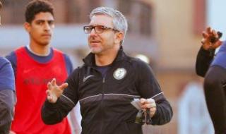بابا فاسيليو يرفض منح لاعبى البنك الأهلى راحة من التدريبات بسبب الزمالك