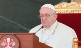 حجز بابا الفاتيكان عدة أيام بمستشفى فى روما للعلاج من عدوى بالجهاز التنفسى